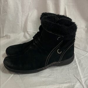 BareTraps Black Suede Leanna Winter Boots - 9.5